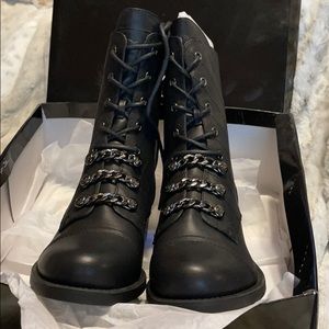 New in Box Black Guess Moto Ankle Boots 11M